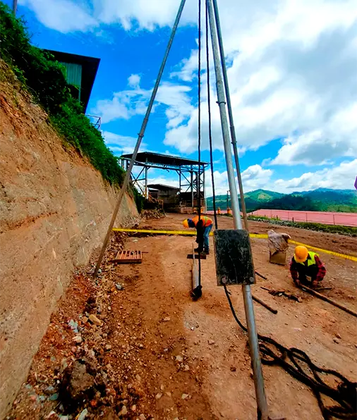 Estudios de Geotecnia